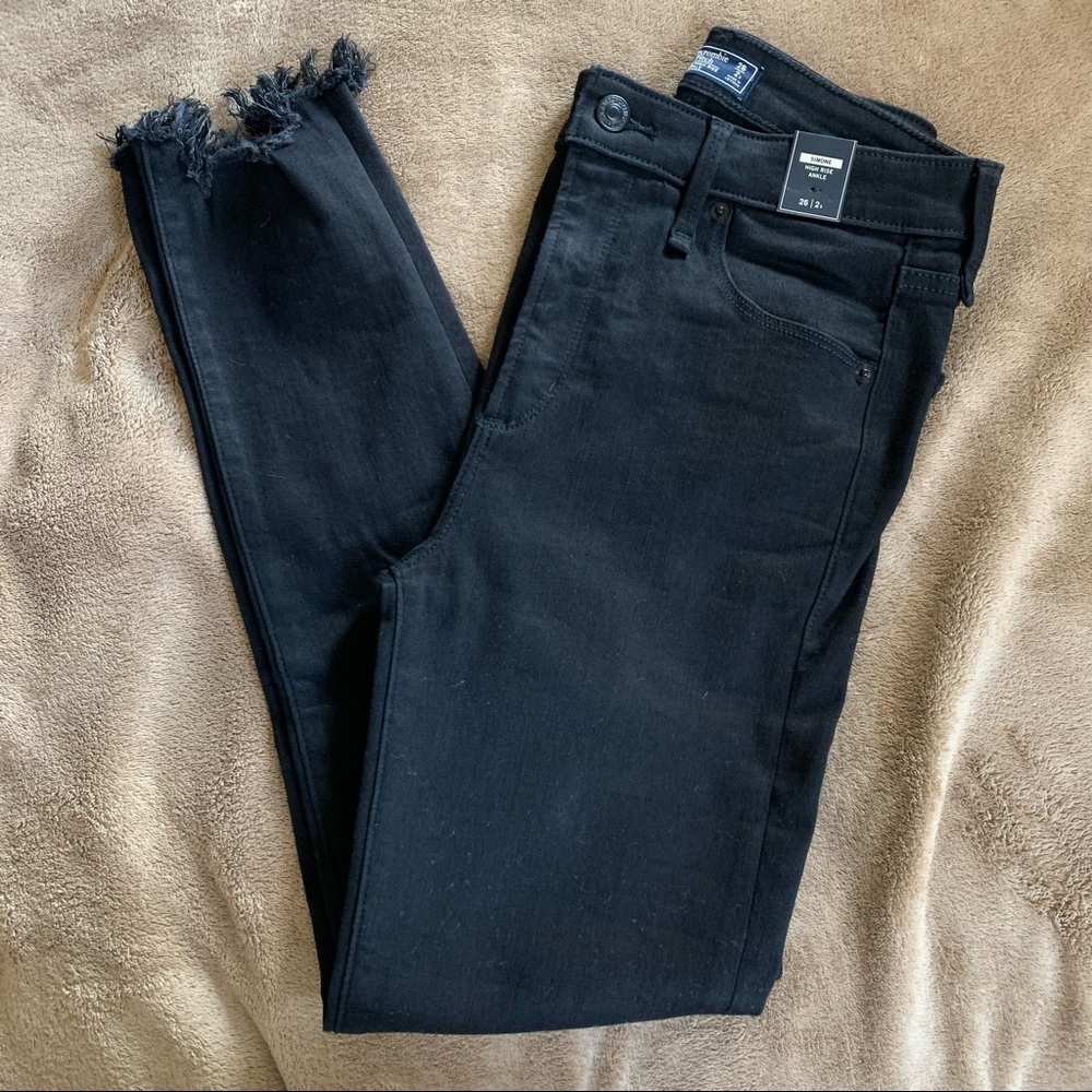 Brand New Black High Rise Ankle Abercrombie & Fitch Jeans